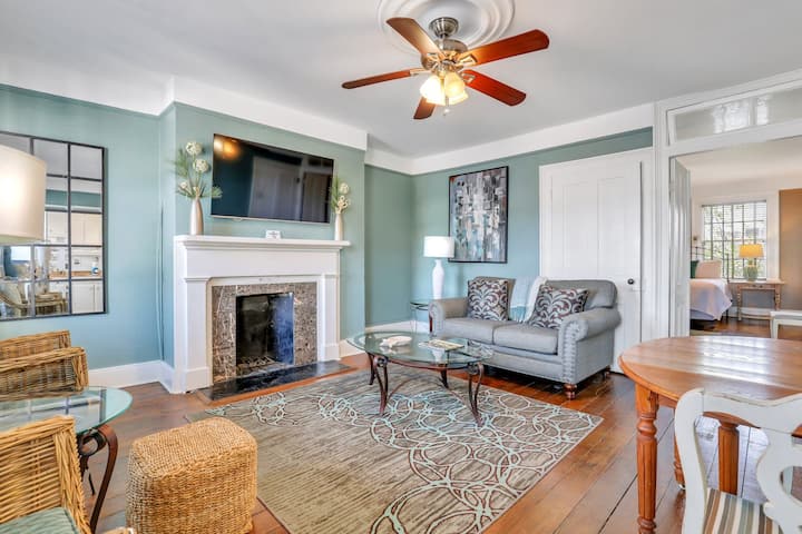 Soaring Views, Historic Charm, Steps From Forsyth - Savannah, GA