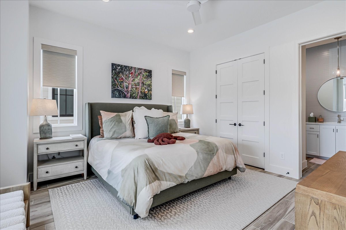 الجناح الثاني الذي يضم سرير كينج، الطابق الثاني. 