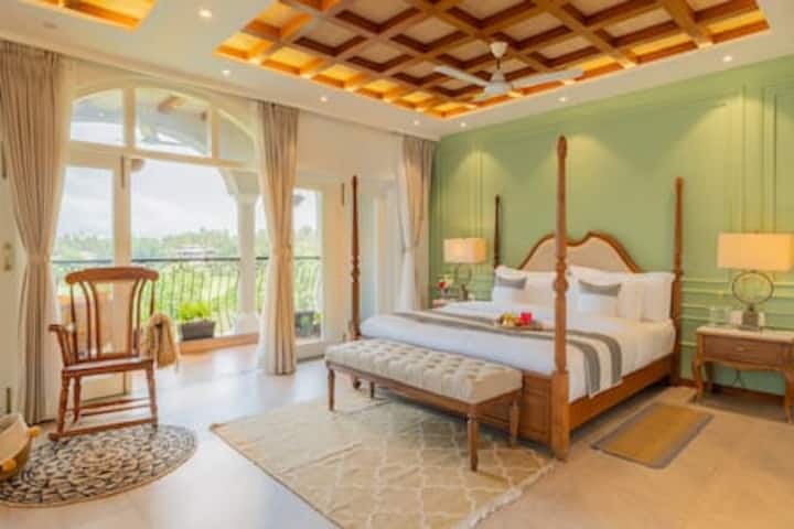 VACASA, CALANGUTE · Spacious Pet-Friendly Villa W/ Pool & Elevator