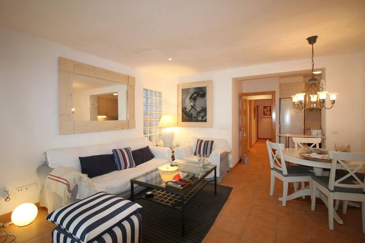 port de la selva bxs – nice apartment with large g gallery image 4