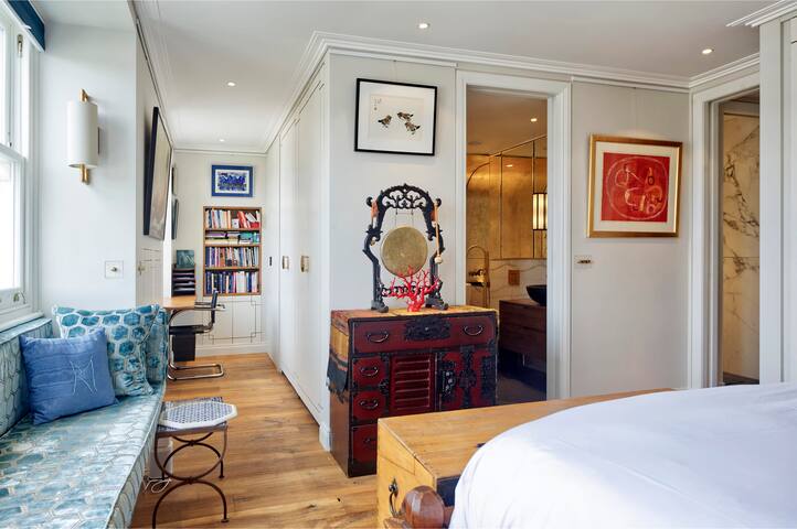 Stunning 2 bedroom apartment in Little Venice West gallery image 4