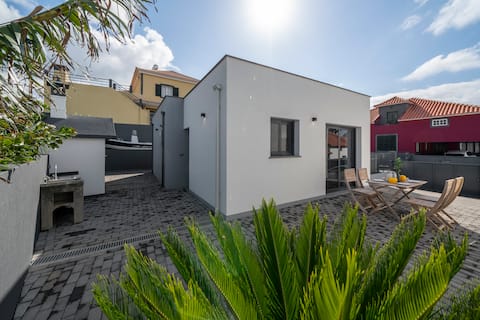 Casa do Farol by An Island Apart