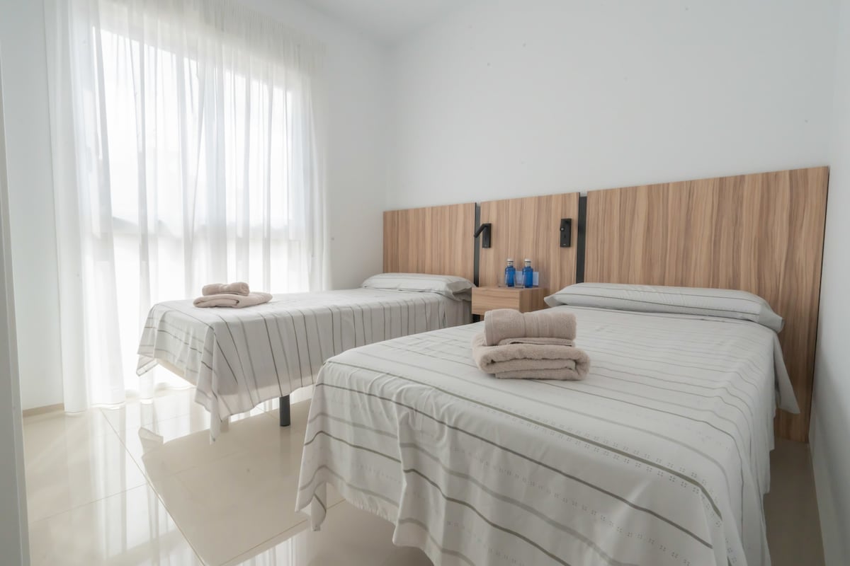 3ª camera con 2 letti singoli e armadio