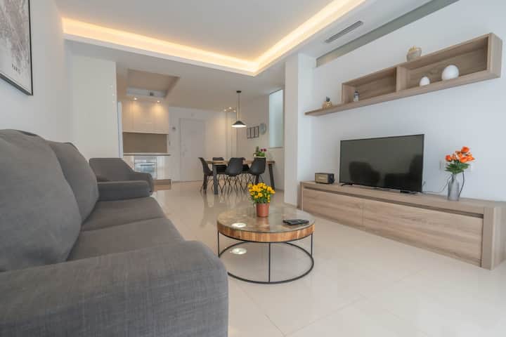Helgafell Exclusive Penthouse | Rooftop & Pool - Albatera