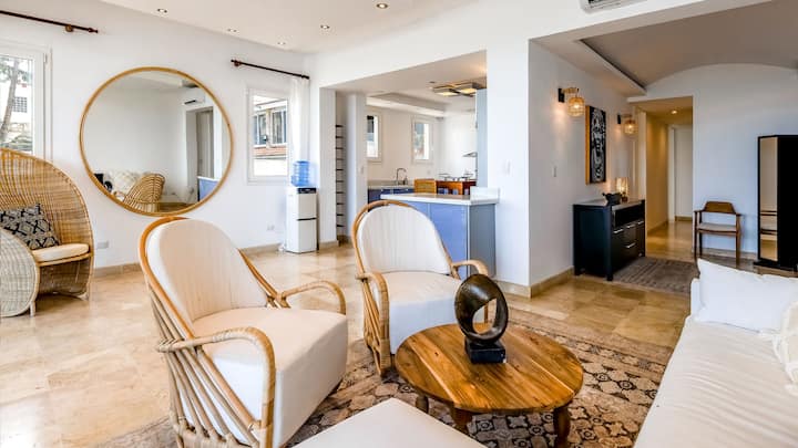 Oceanfront | King Bed, Pool & Ac 102 - Cabarete