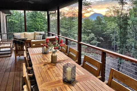 Private Beach, Lake, Pool, Fire Pit, Golf, View