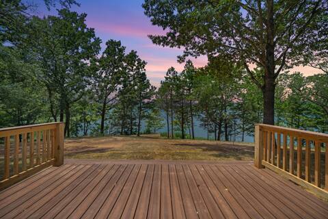 Nordin's LakeHouse, Lakefront on Delaware Bay