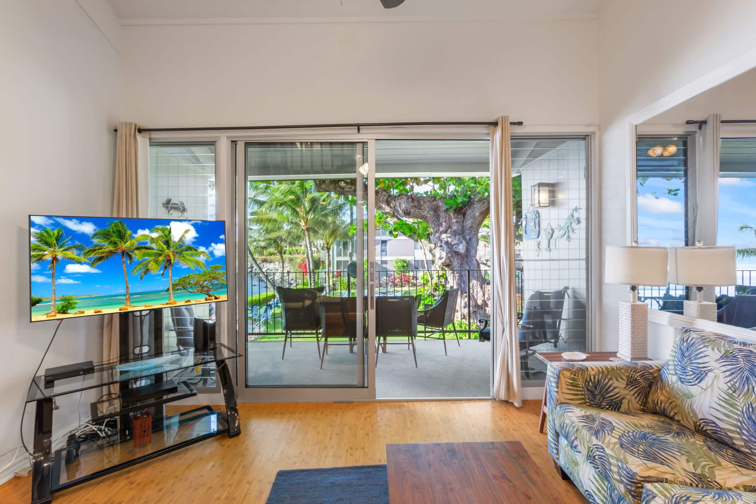 Condo in Lahaina · ★5.0 · 2 bedrooms · 2 beds · 2 baths - Image 4
