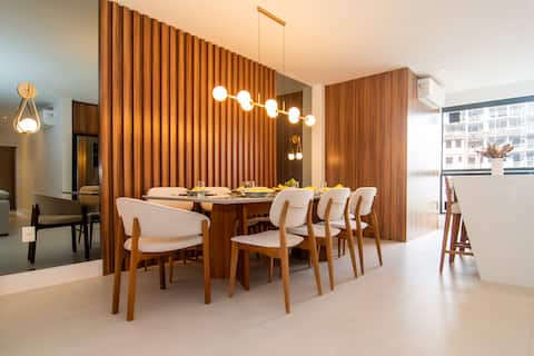 Modern Apt one block from Brava Beach VT4055