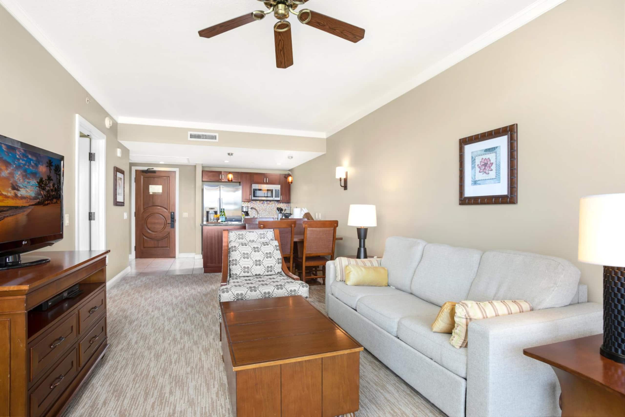Condo in Lahaina · ★4.71 · 1 bedroom · 2 beds · 1 bath - Image 13
