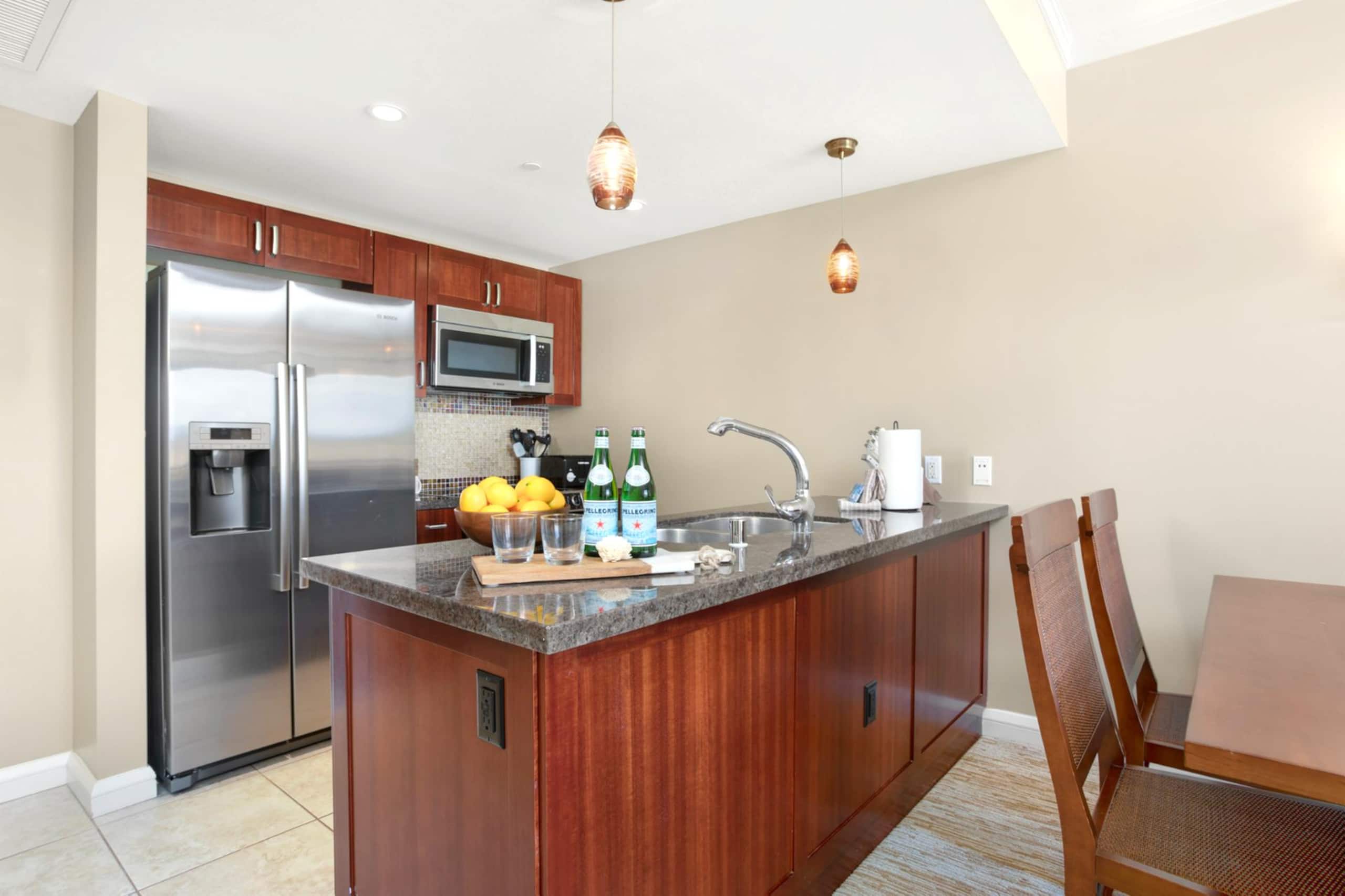 Condo in Lahaina · ★4.71 · 1 bedroom · 2 beds · 1 bath - Image 19