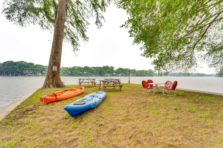 Lakefront Cottage In Clear Springs W/ Deck & Patio - New Braunfels, TX
