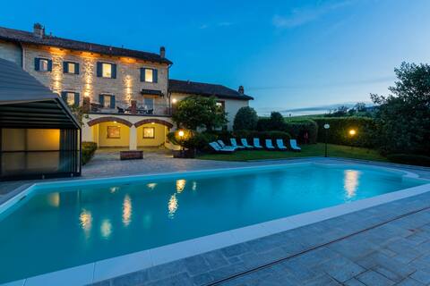 Villa Ca' Vecchia, pool and EV charger