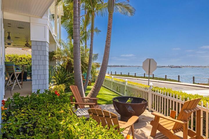 Bayfront 4BD Home- Rooftop Deck w/ Hot Tub & BBQ! gallery image 3