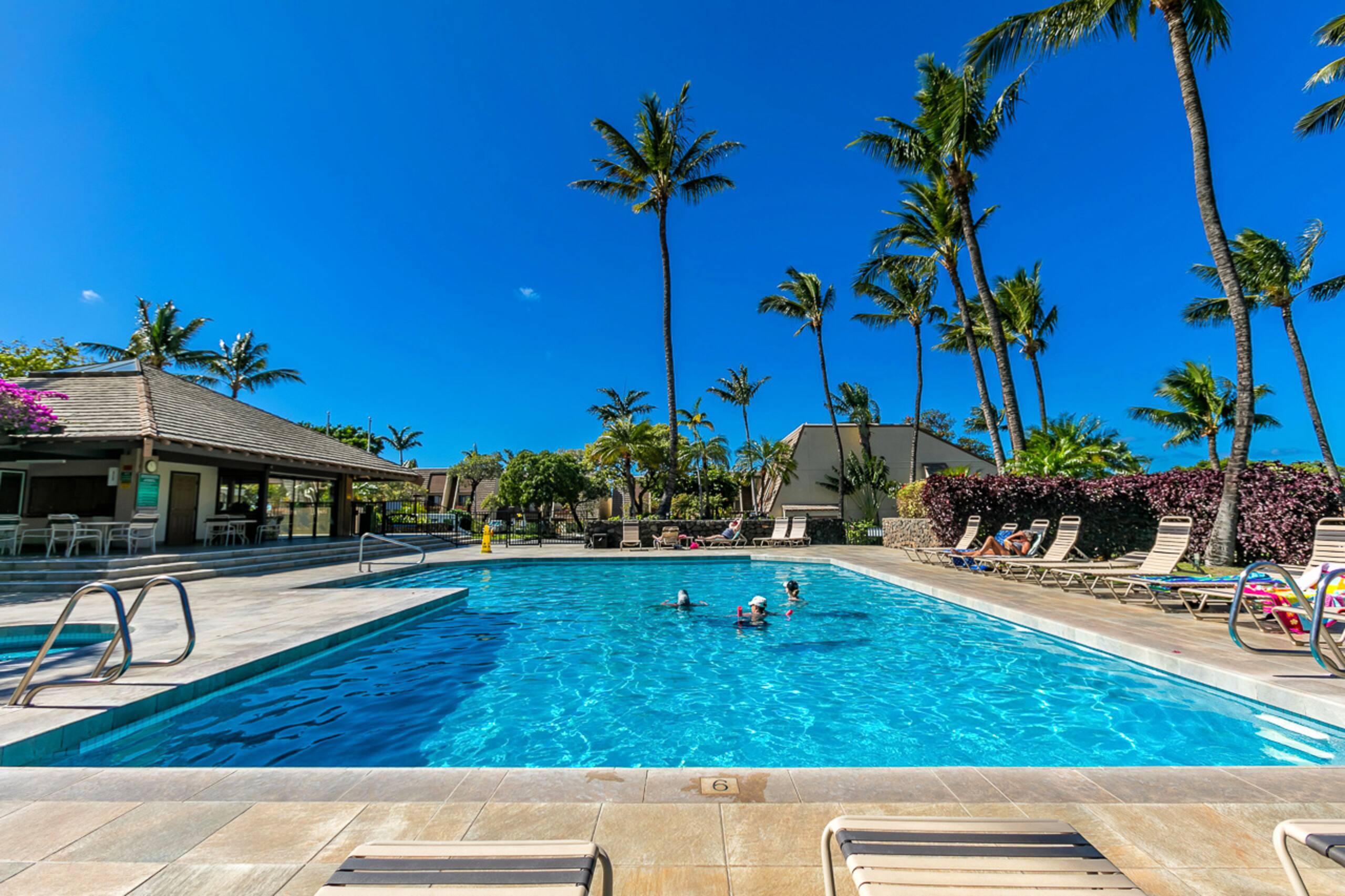 Condo in Kihei · ★4.33 · 2 bedrooms · 4 beds · 2 shared baths - Image 33