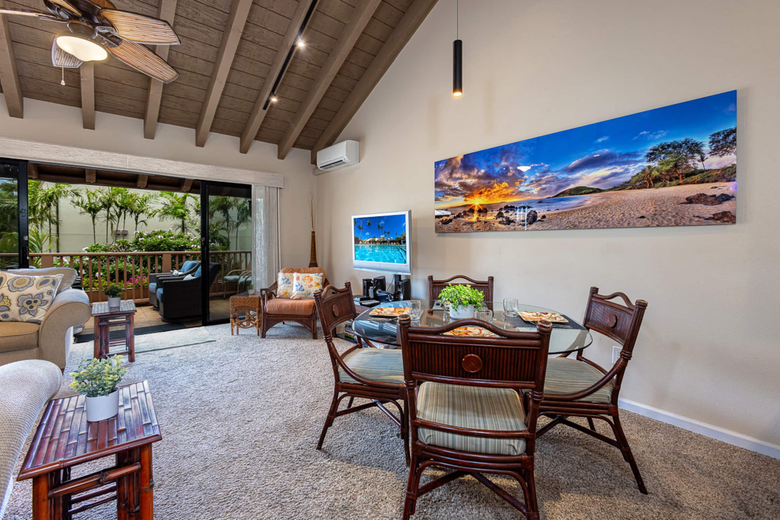 Condo in Kihei · ★4.33 · 2 bedrooms · 4 beds · 2 shared baths - Image 15