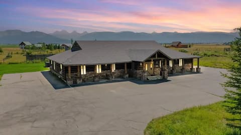 Entire Teton Crest Lodge Sleeps 30