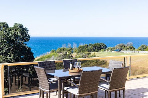 Coastal Chill - Oceanview Rooftop Getaway
