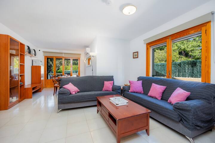 Ses Nines gallery image 4