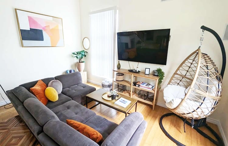 Luxe Coastal Haven with Rooftop Deck & Hot Tub gallery image 2