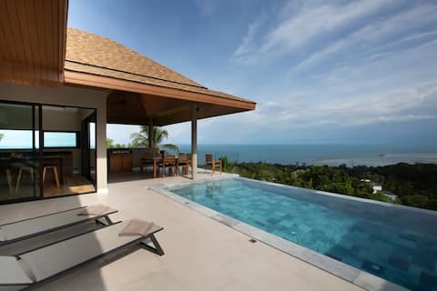 4BR Panoramic Sea View Villa Infinity Pool Samui