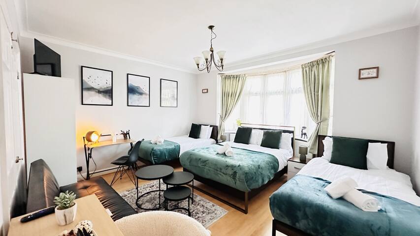 Isleworth House London by Smart Corporate Stays gallery image 5