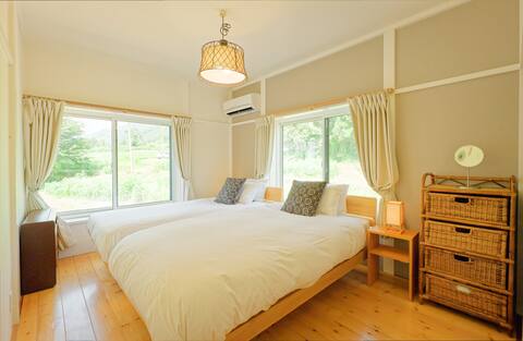 Stunning House in Hotel w/BBQ patio, hot tub