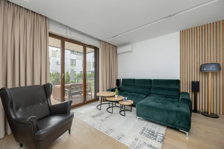 Family Apartment | 3 Bedrooms, Parking, Garden - Varsovie