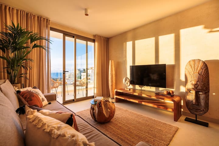 Upstairs managed Airbnb listing 2