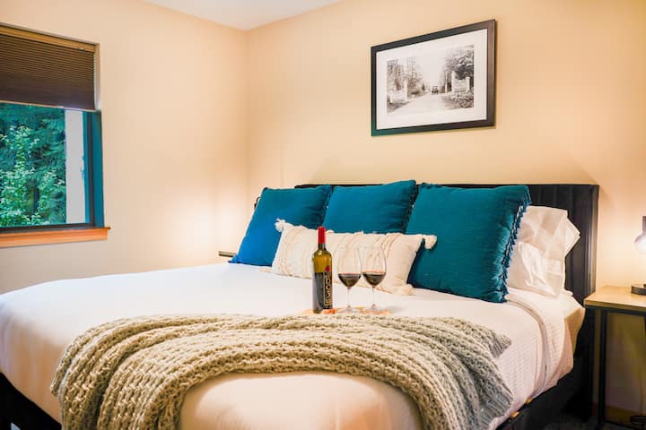 Основна спалня на горния етаж