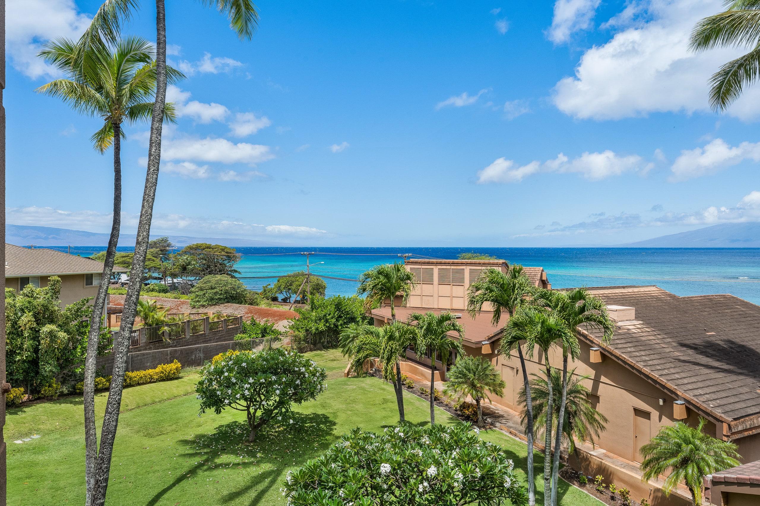 Condo in Lahaina · ★4.81 · 1 bedroom · 2 beds · 1 bath - Image 24