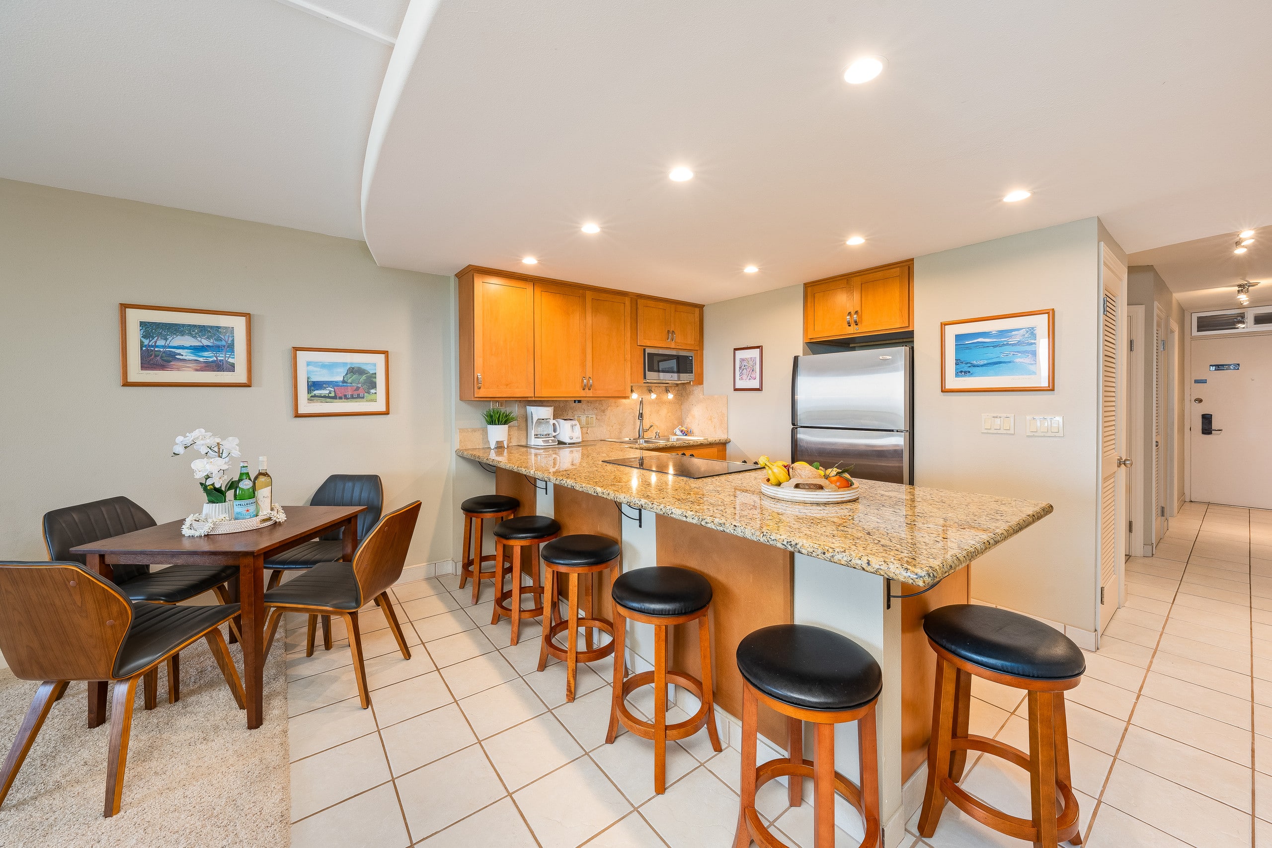 Condo in Lahaina · ★4.81 · 1 bedroom · 2 beds · 1 bath - Image 11