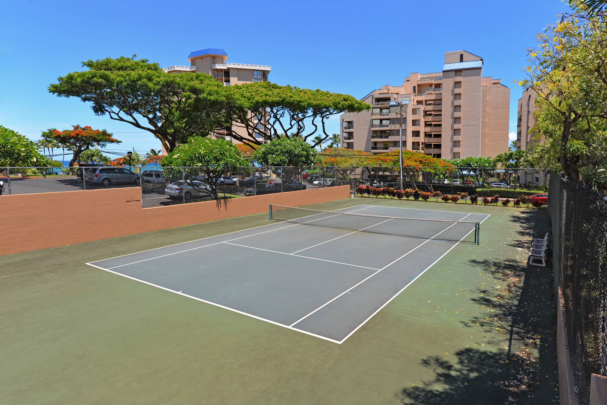 Condo in Lahaina · ★4.81 · 1 bedroom · 2 beds · 1 bath - Image 41