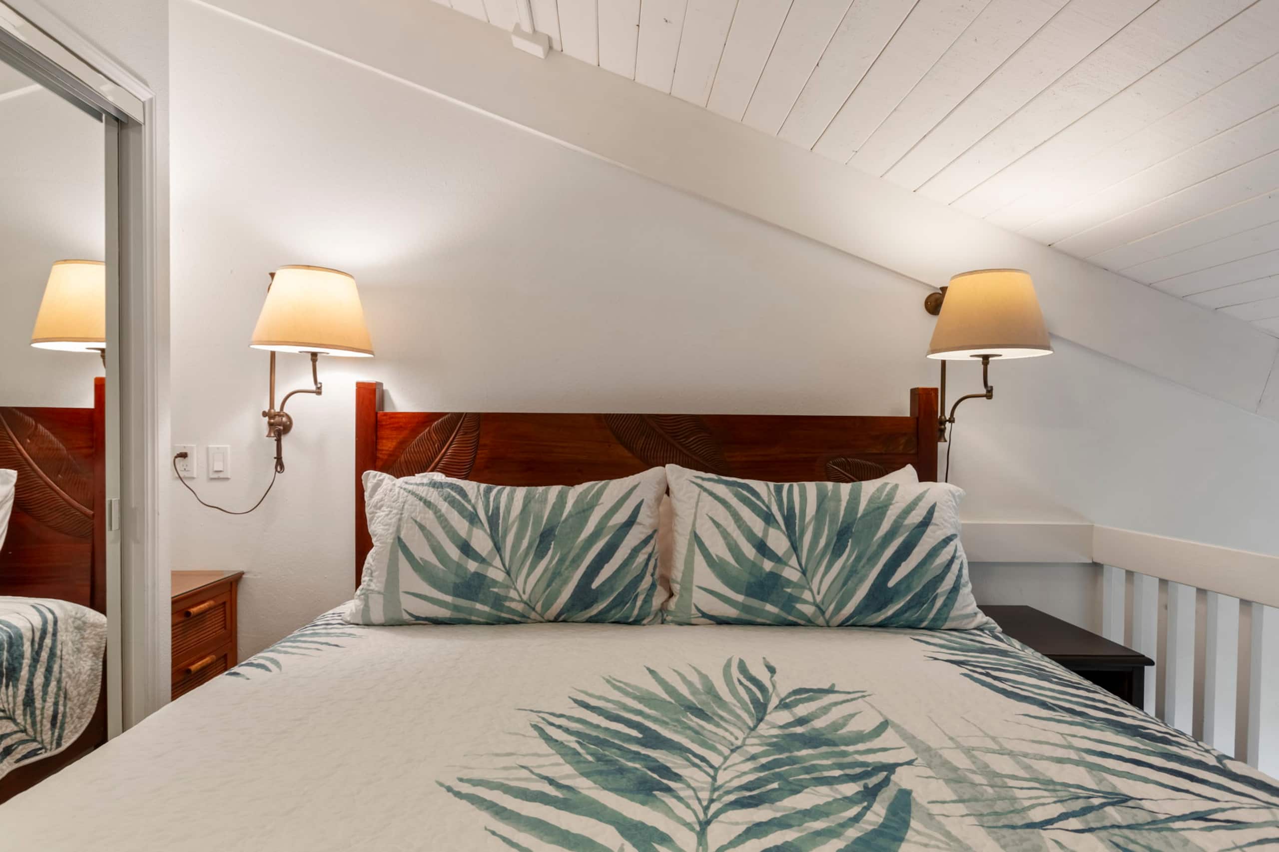 Condo in Lahaina · ★5.0 · 2 bedrooms · 3 beds · 2 baths - Image 32