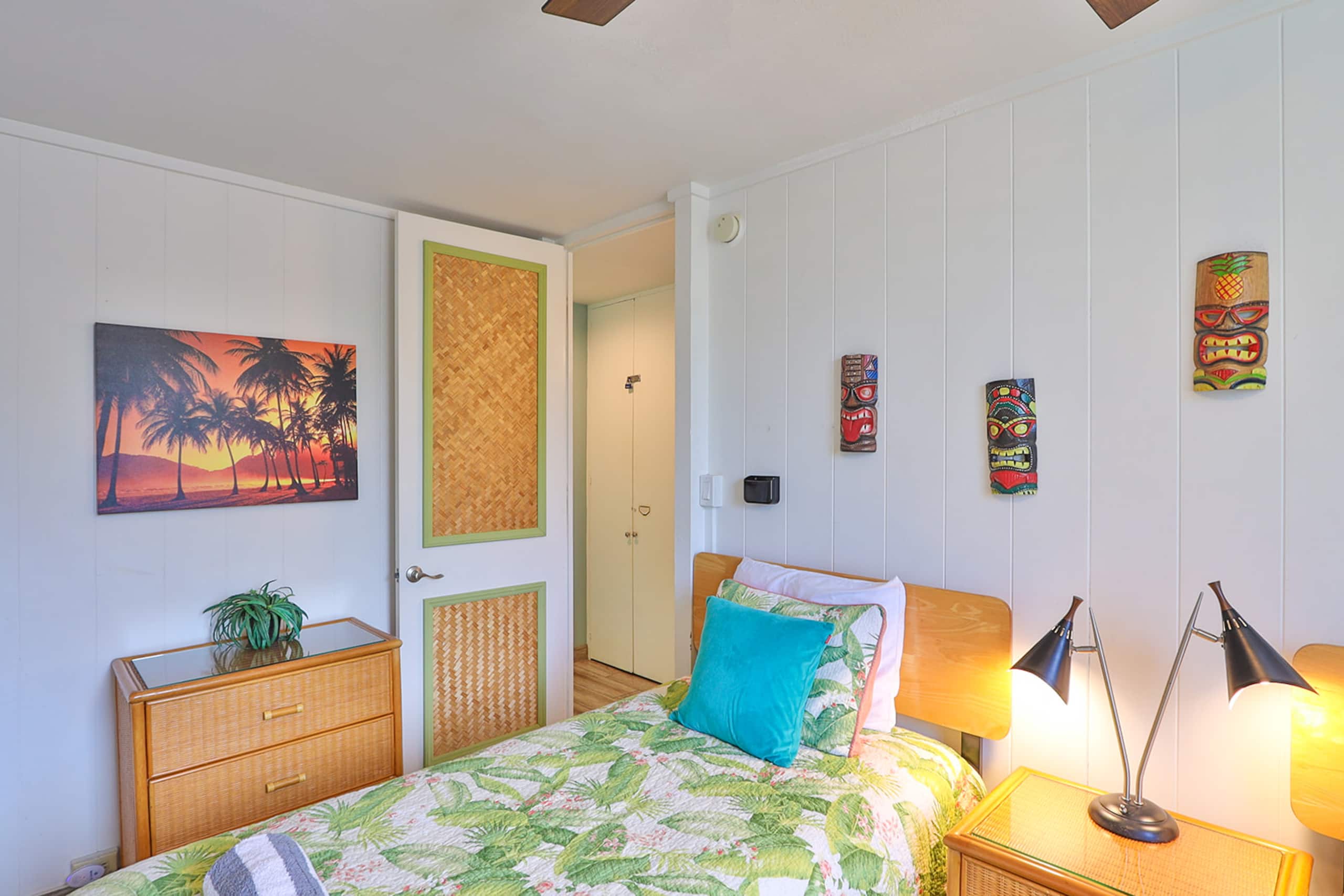 Condo in Lahaina · ★5.0 · 3 bedrooms · 4 beds · 2 baths - Image 19