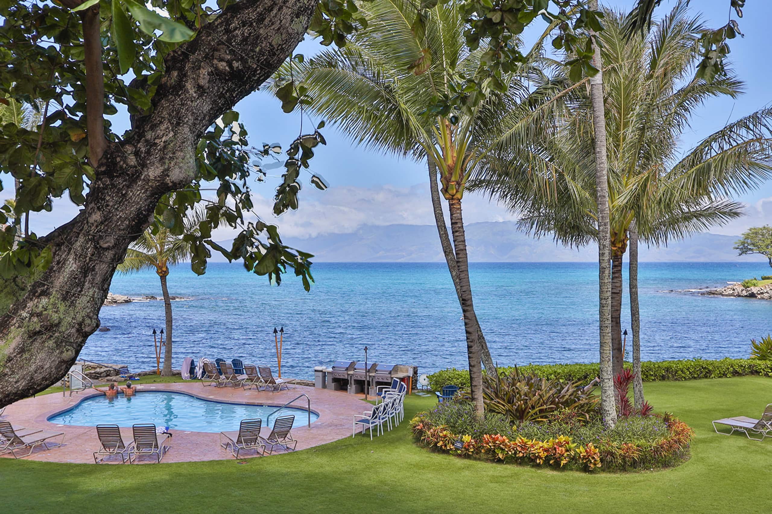Condo in Lahaina · ★5.0 · 3 bedrooms · 4 beds · 2 baths - Image 1
