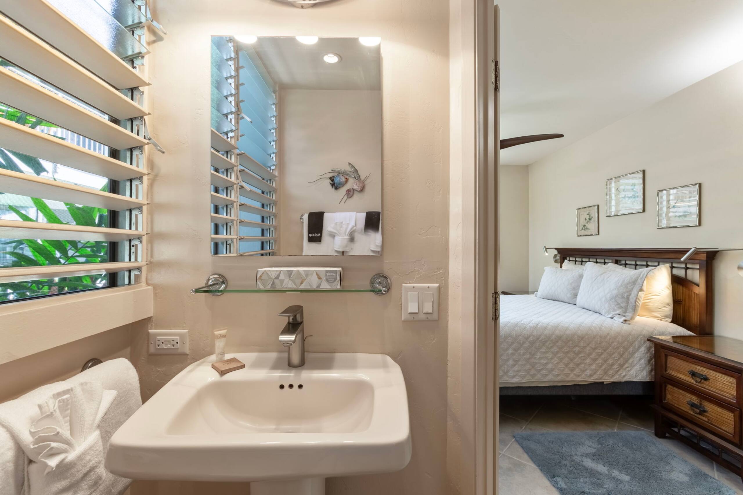 Condo in Lahaina · ★5.0 · 2 bedrooms · 3 beds · 2 baths - Image 24