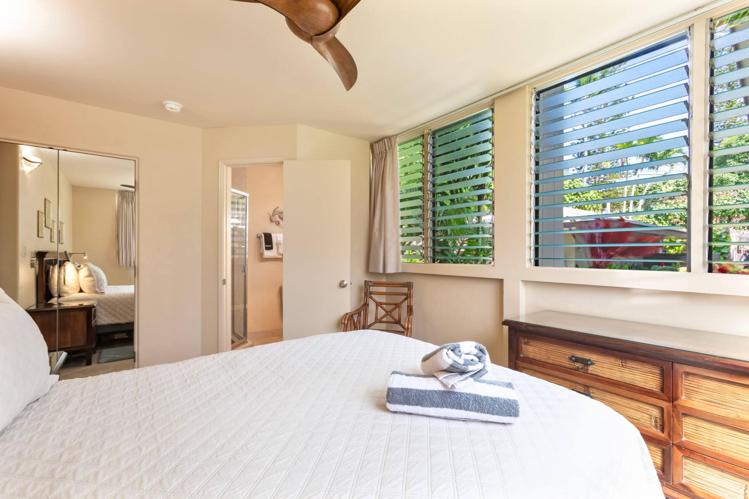 Condo in Lahaina · ★5.0 · 2 bedrooms · 3 beds · 2 baths - Image 22