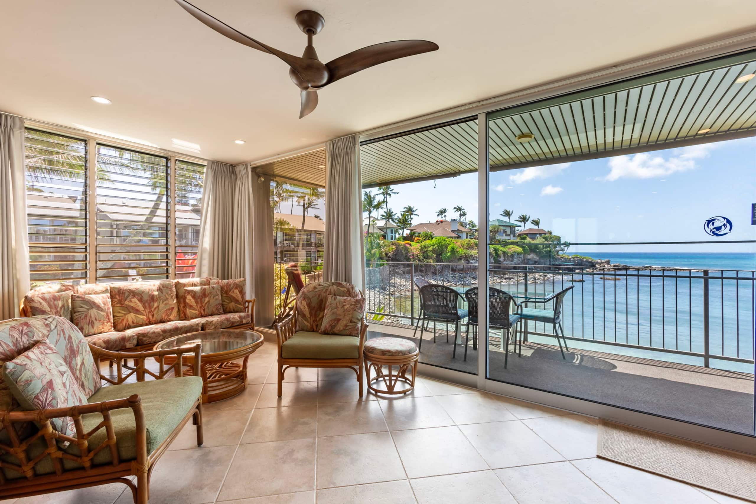 Condo in Lahaina · ★5.0 · 2 bedrooms · 3 beds · 2 baths - Image 3