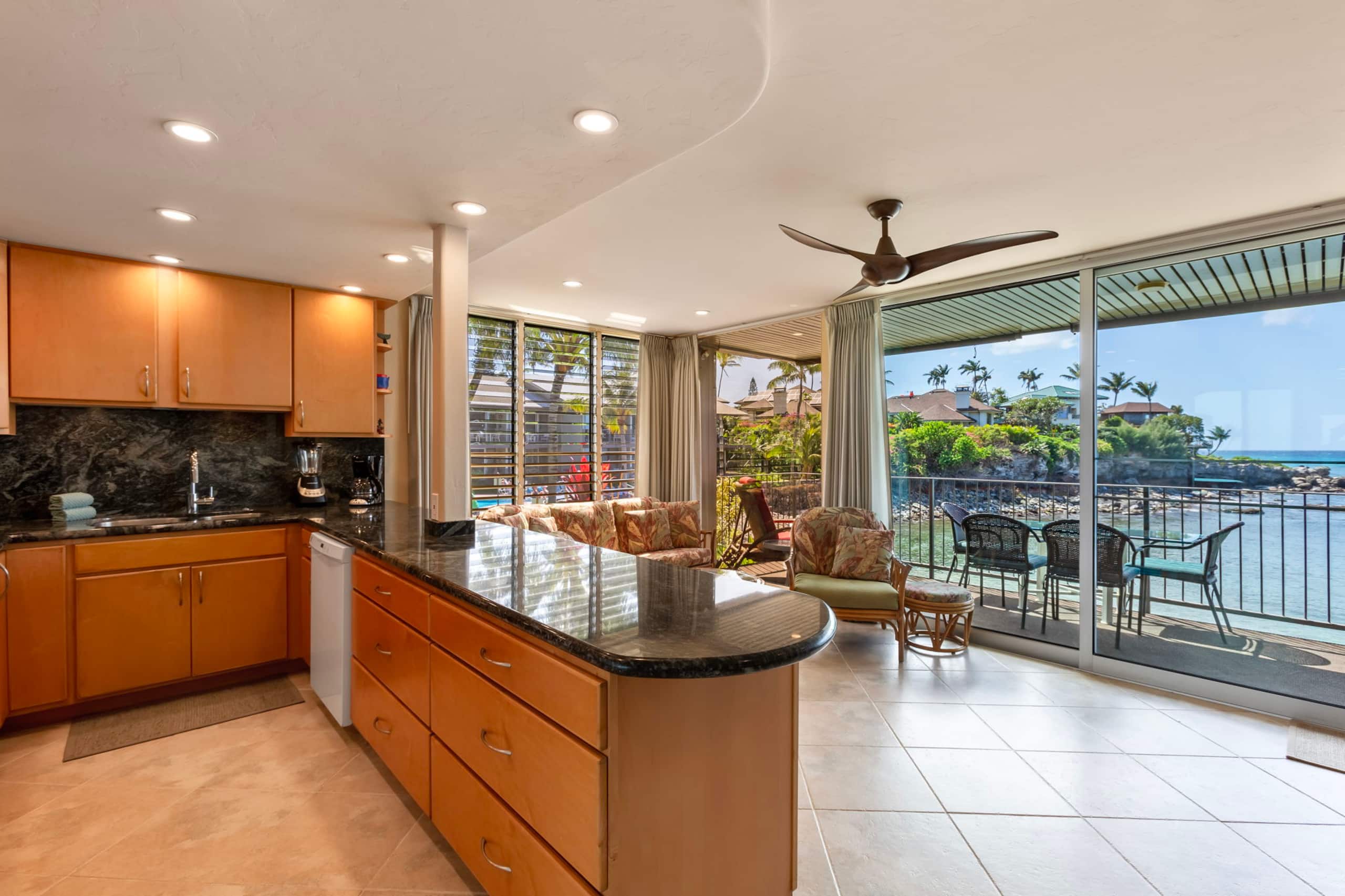 Condo in Lahaina · ★5.0 · 2 bedrooms · 3 beds · 2 baths - Image 9