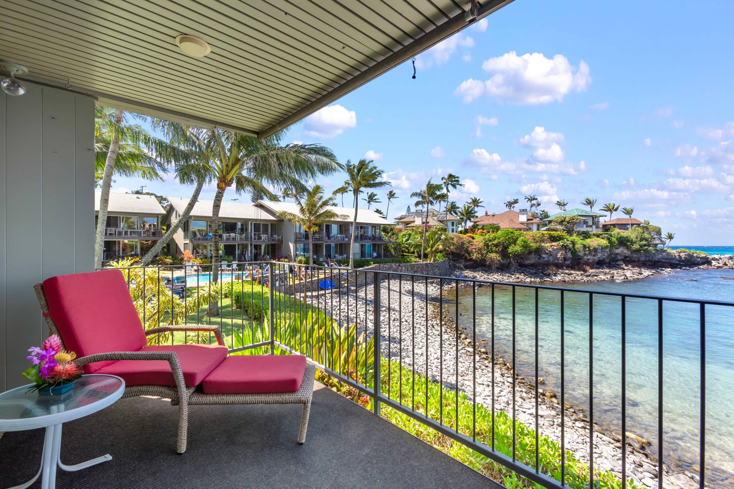 Condo in Lahaina · ★5.0 · 2 bedrooms · 3 beds · 2 baths - Image 36