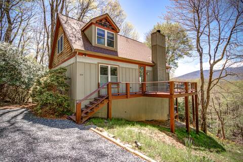 S'More To Love! Hot Tub, Pool Table, Views, & More