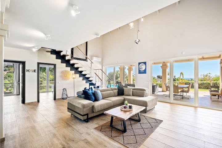 Locdelsol managed Airbnb listing 1