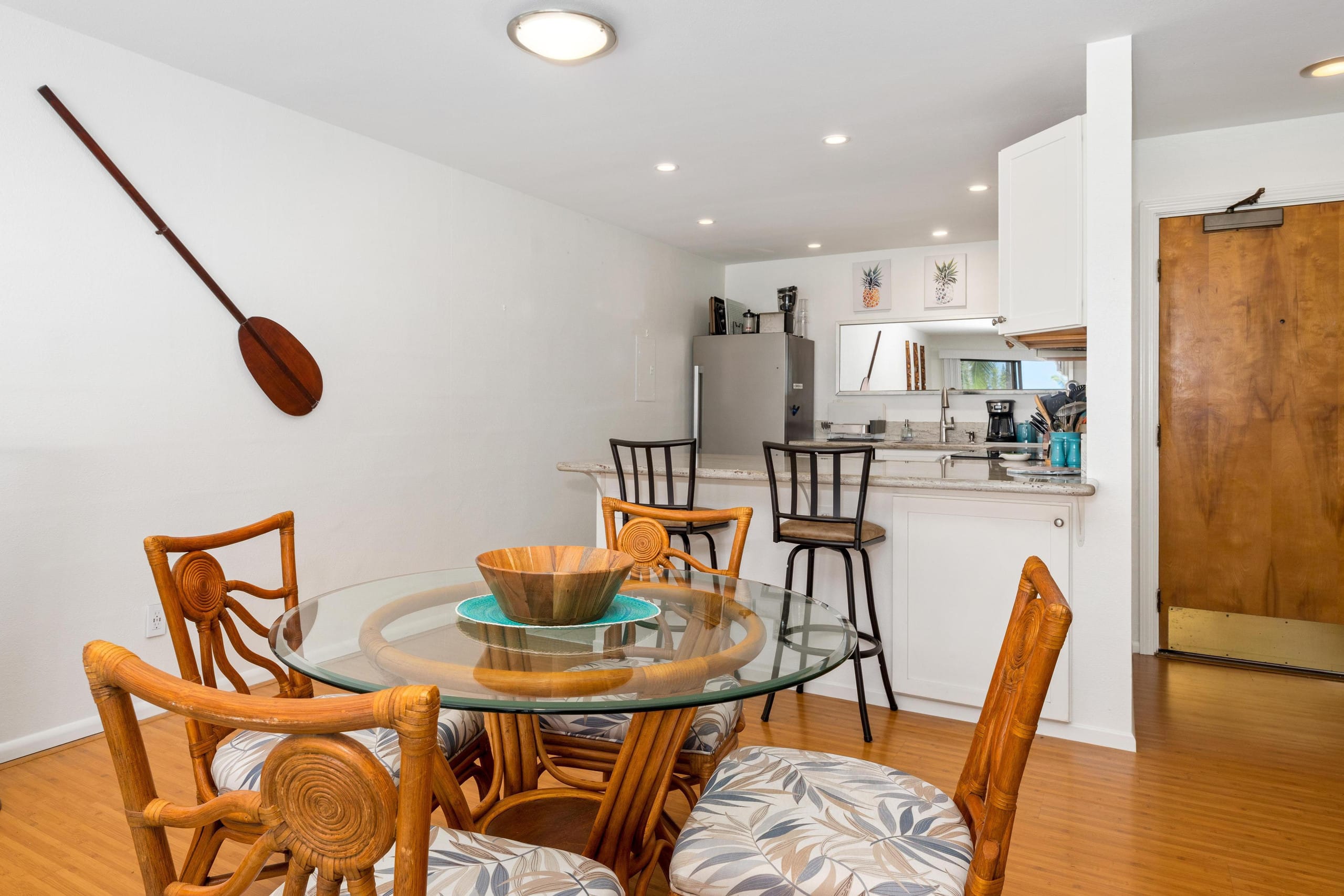Condo in Kailua-Kona · ★5.0 · 2 bedrooms · 3 beds · 2 private baths - Image 16