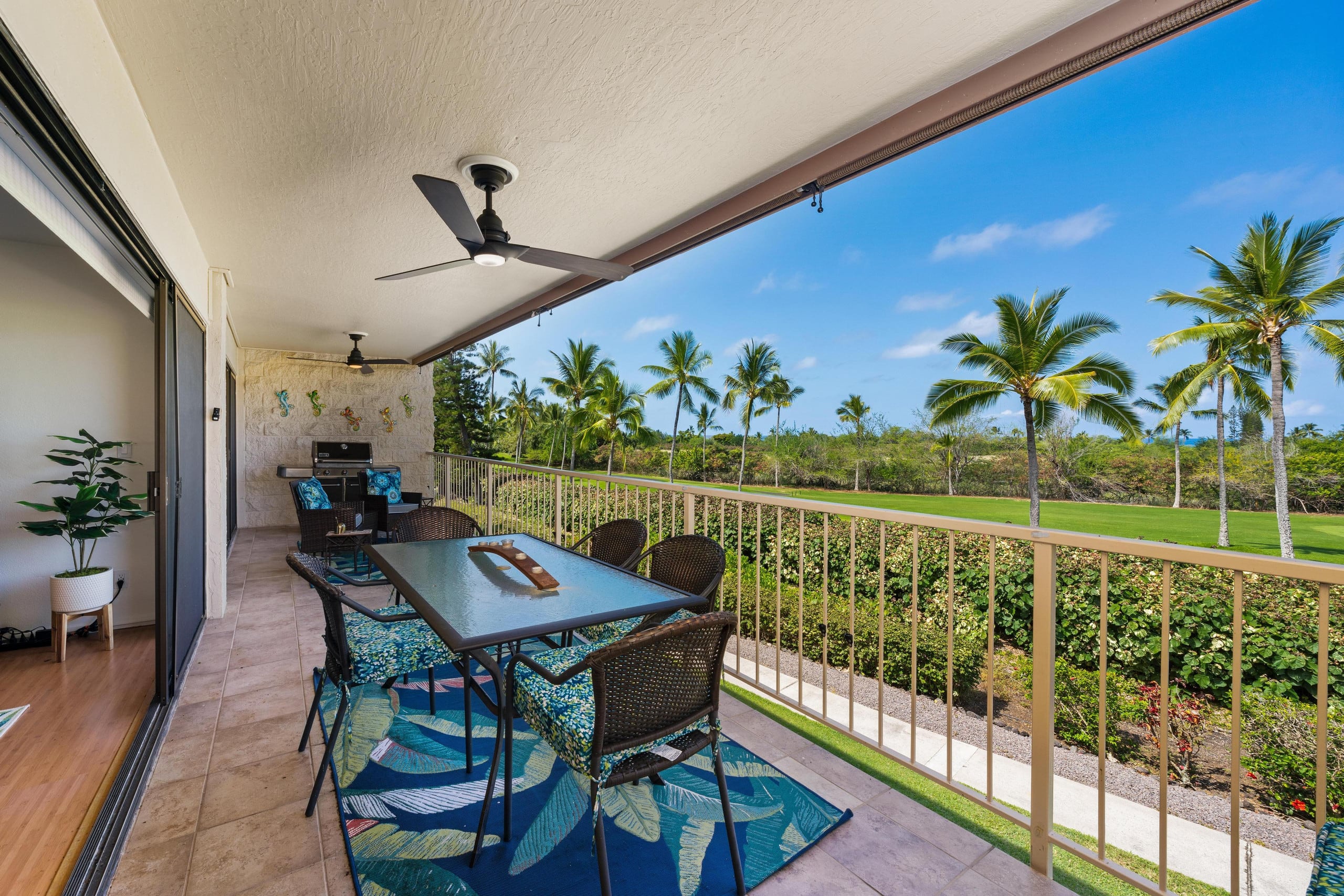 Condo in Kailua-Kona · ★5.0 · 2 bedrooms · 3 beds · 2 private baths - Image 8