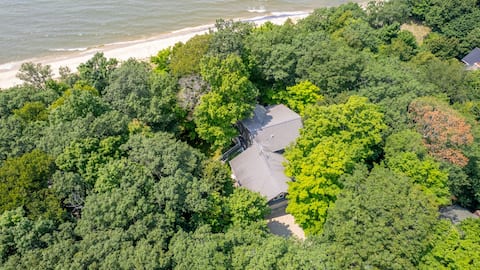 Hummingbird Beach House | Lakefront | Sunset Views