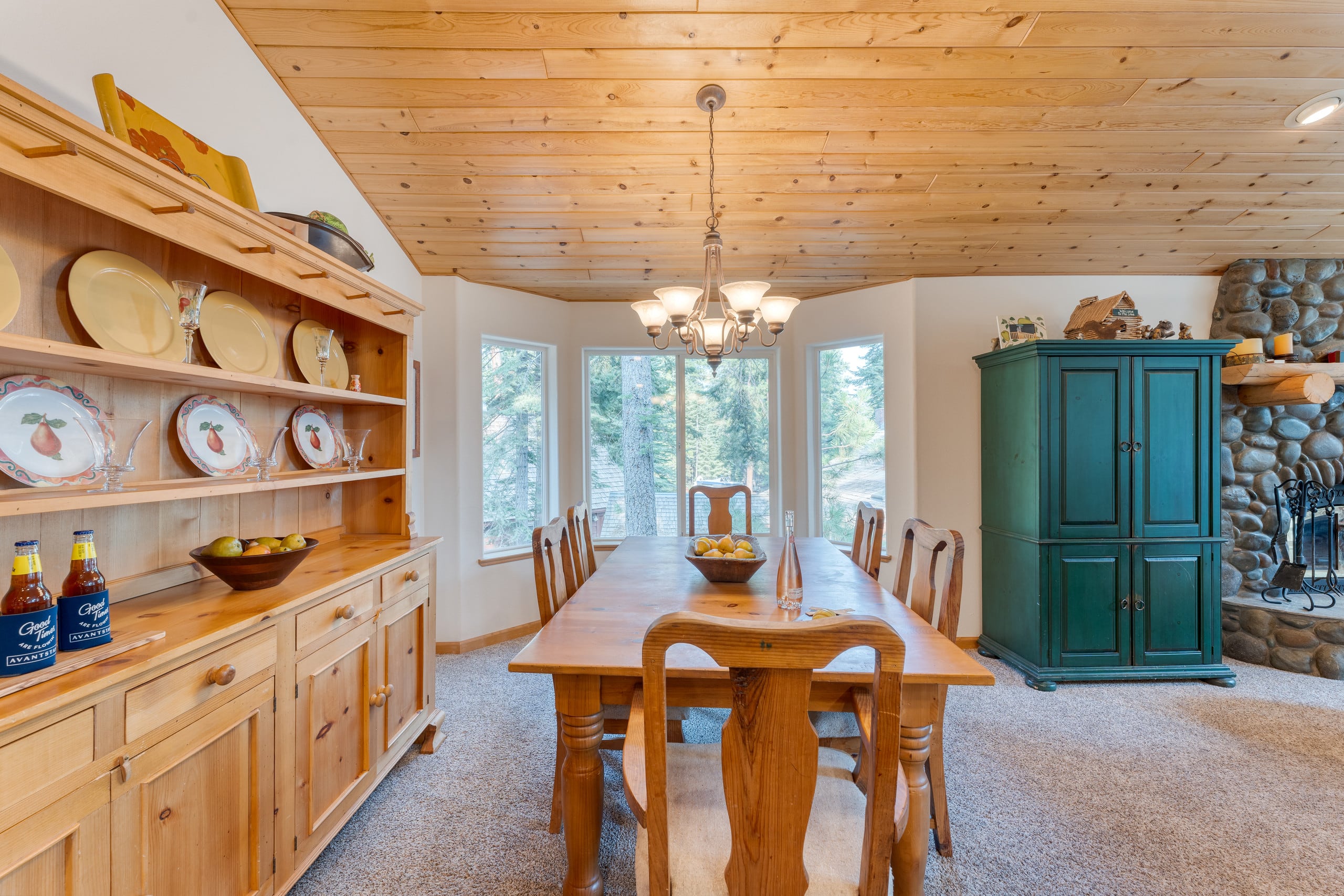 Tahoe Vista Patio, Fireplaces & Jetted Tub - Photo 8