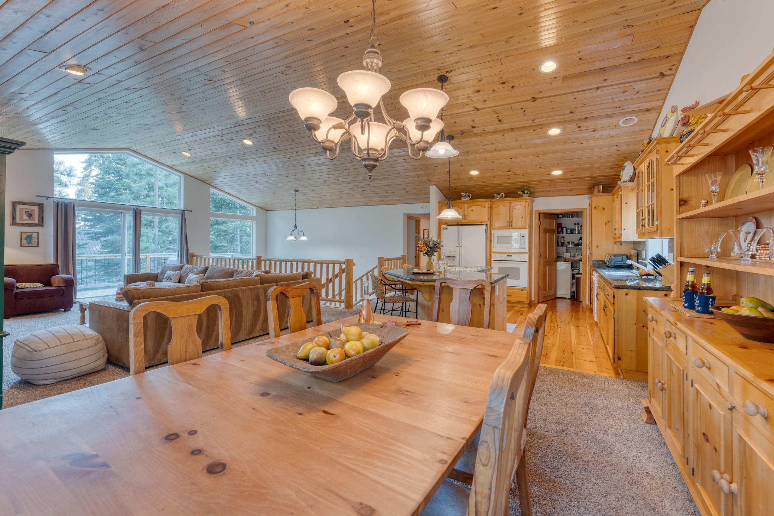 Tahoe Vista Patio, Fireplaces & Jetted Tub - Photo 13