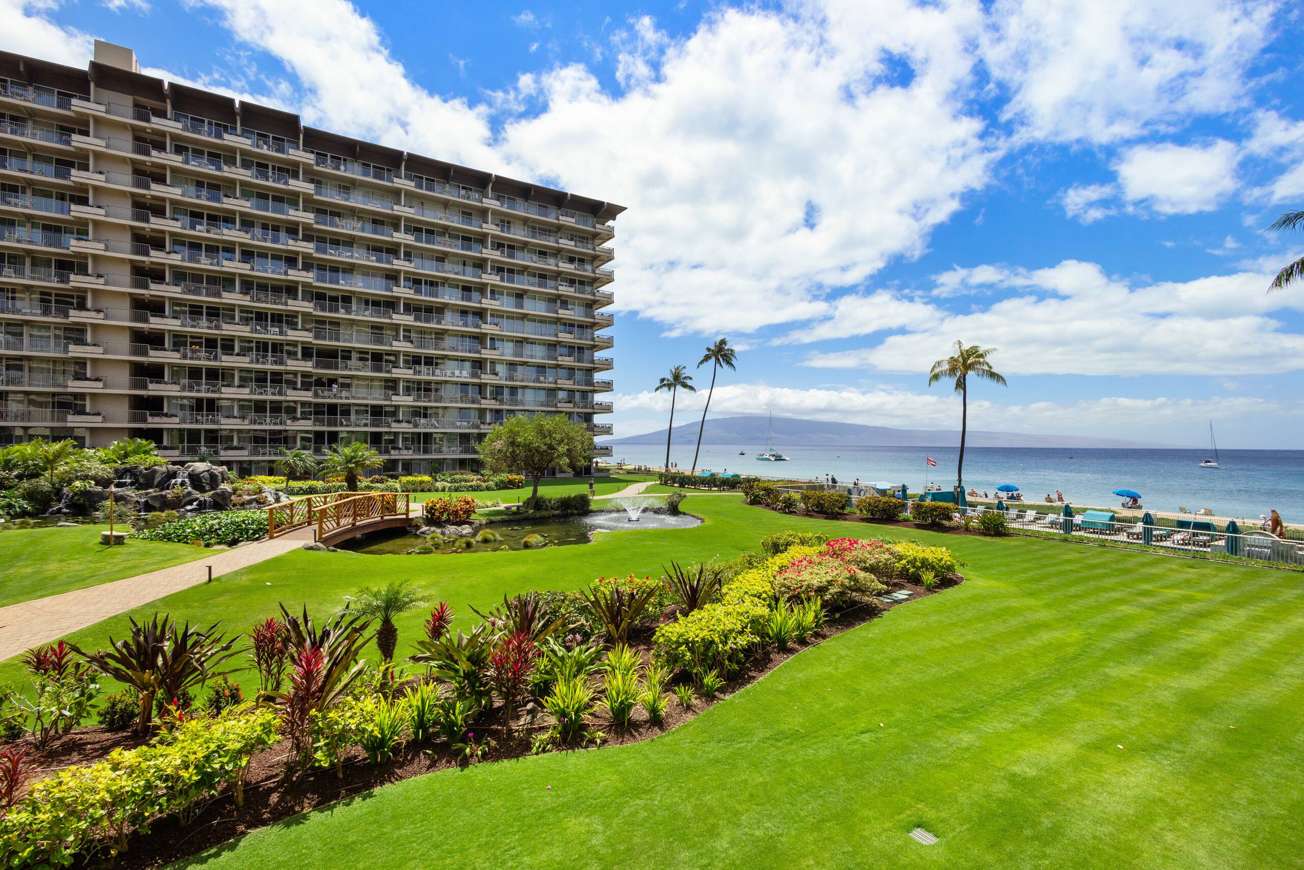 Condo in Lahaina · ★5.0 · Studio · 1 bed · 1 bath - Image 1