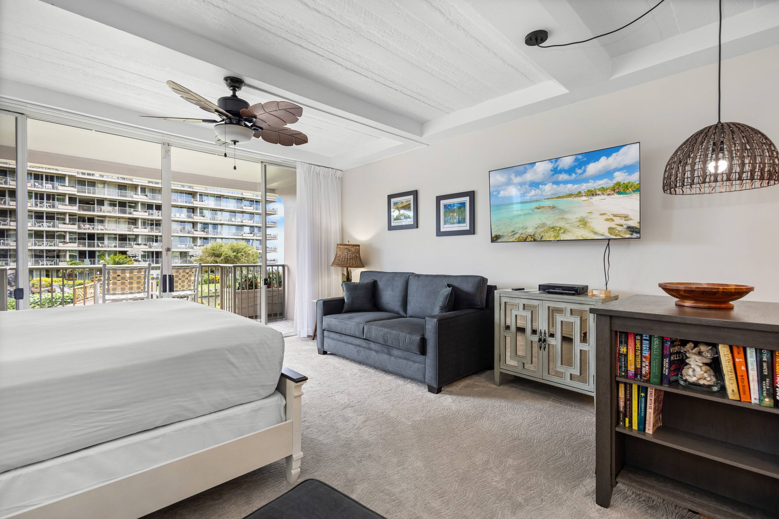 Condo in Lahaina · ★5.0 · Studio · 1 bed · 1 bath - Image 6
